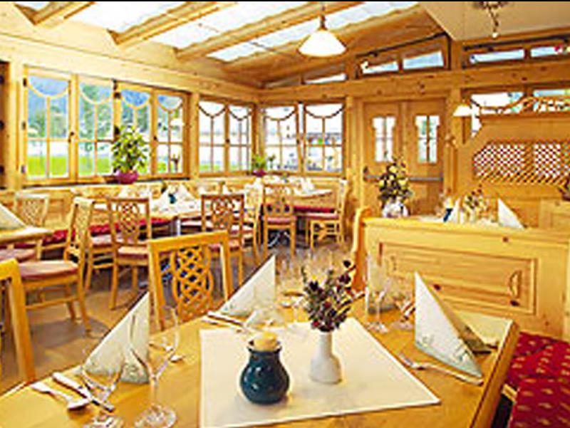 קיצביהל Hotel Hubertus Mit Erlebnislandgasthof Reitherwirt מראה חיצוני תמונה