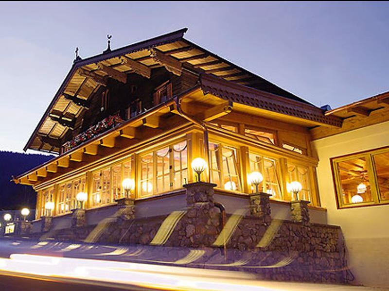 קיצביהל Hotel Hubertus Mit Erlebnislandgasthof Reitherwirt מראה חיצוני תמונה